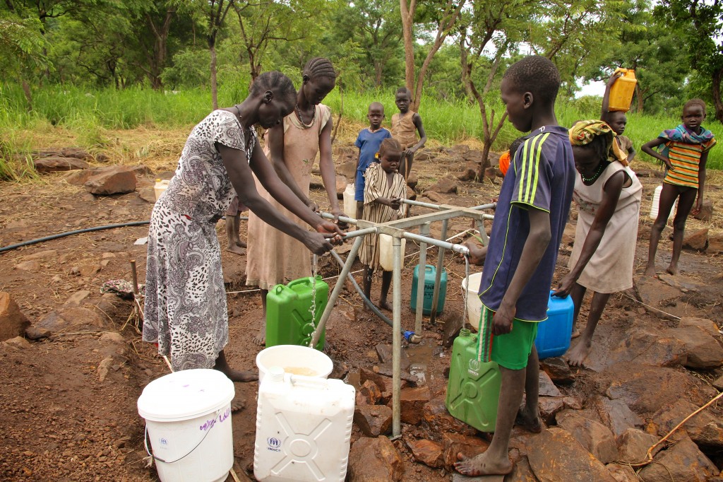 Families_in_Kule_Camp,_Gambella_have_access_to_clean_water_(14950165820)