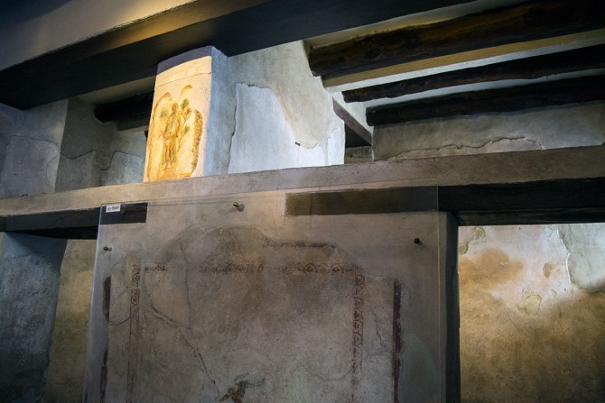 Frescos representando posturas del kamasutra en el distrito rojo de Pompeya