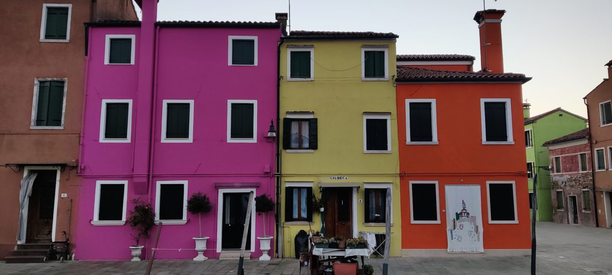 Casas de colores de Burano - Excursión a Torcello, Murano y Burano desde Venecia