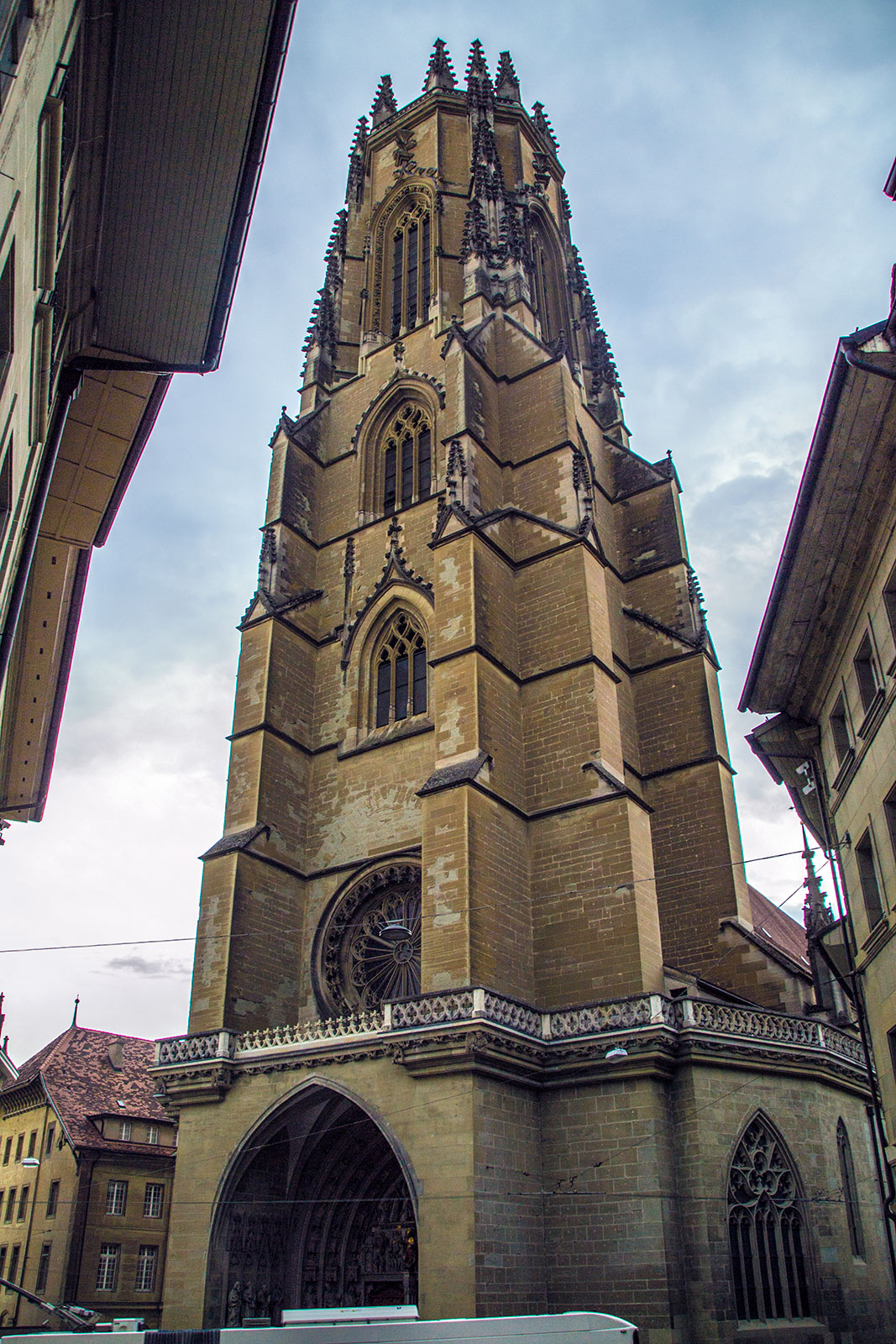 Catedral de San Nicolás Friburgo 4 - qué ver en Friburgo