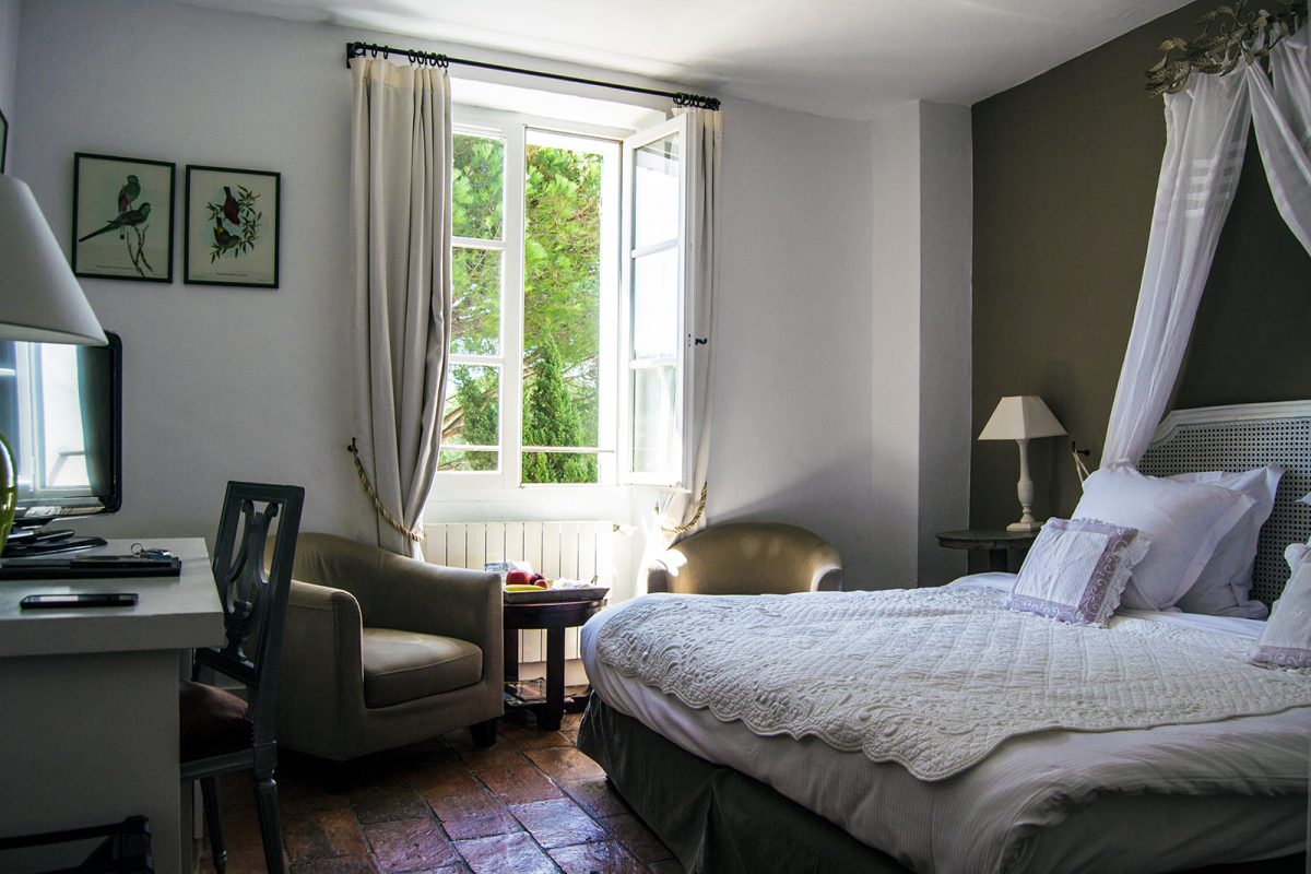 Habitación hotel Mas de Castelas - un día en Saint-Tropez
