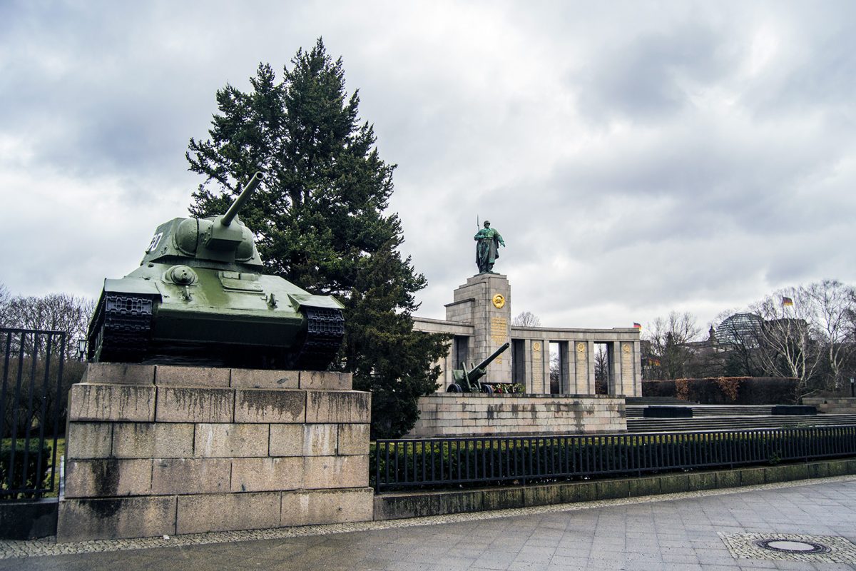 Memorial a los soldados soviéticos - día 1 en berlín