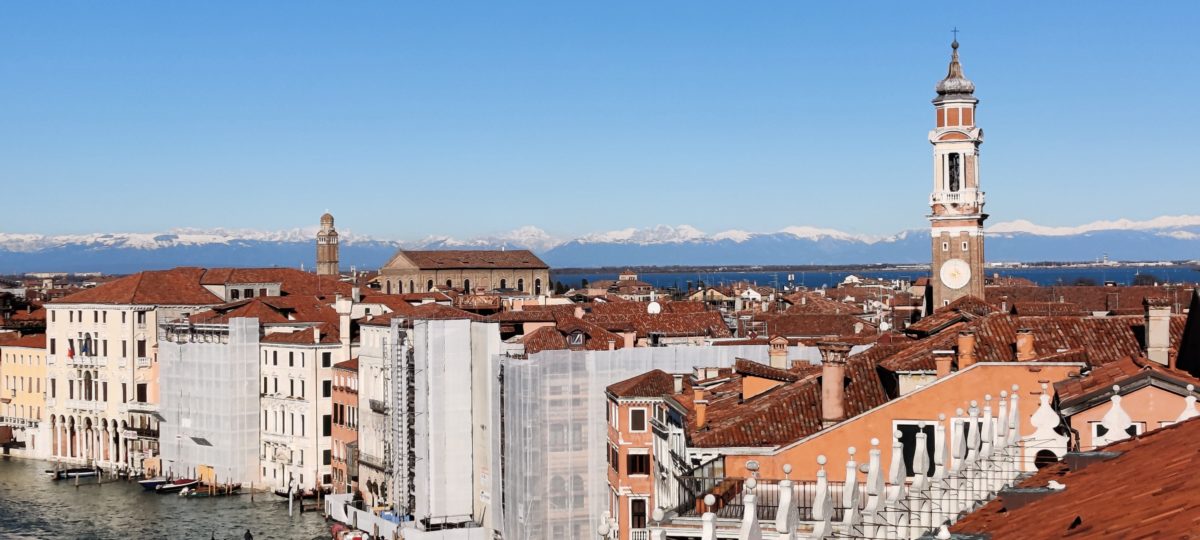 Vistas de Venecia y de los Alpes desde Mirador T Fondaco Dei Tedeschi - Venecia en 3 días
