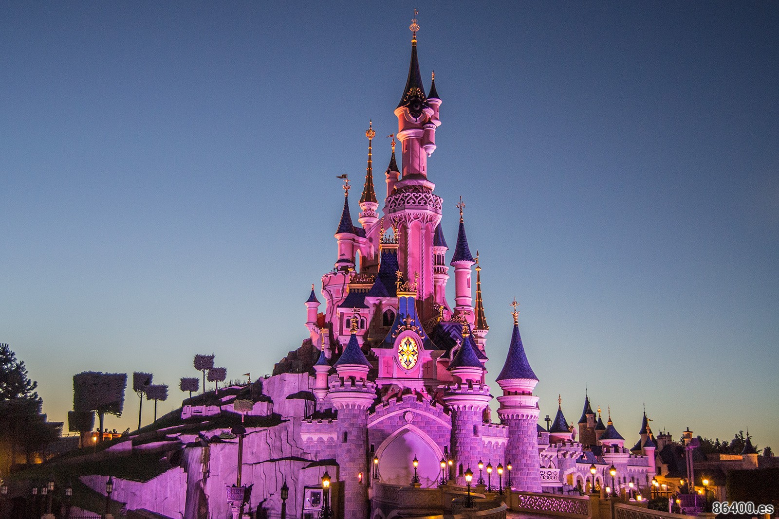 10 cosas que no te cuentan de Disneyland París (y necesitas saber)