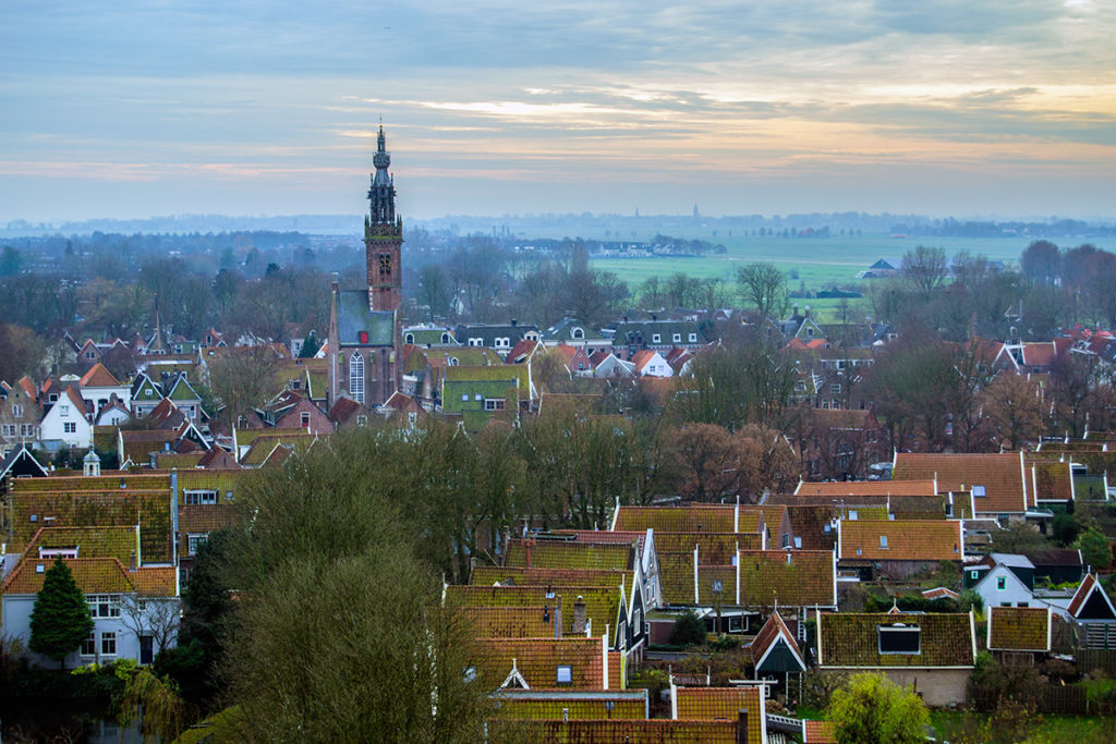 Vistas del pueblo de Edam desde las alturas del Grote Kerk – Edam y Volendam