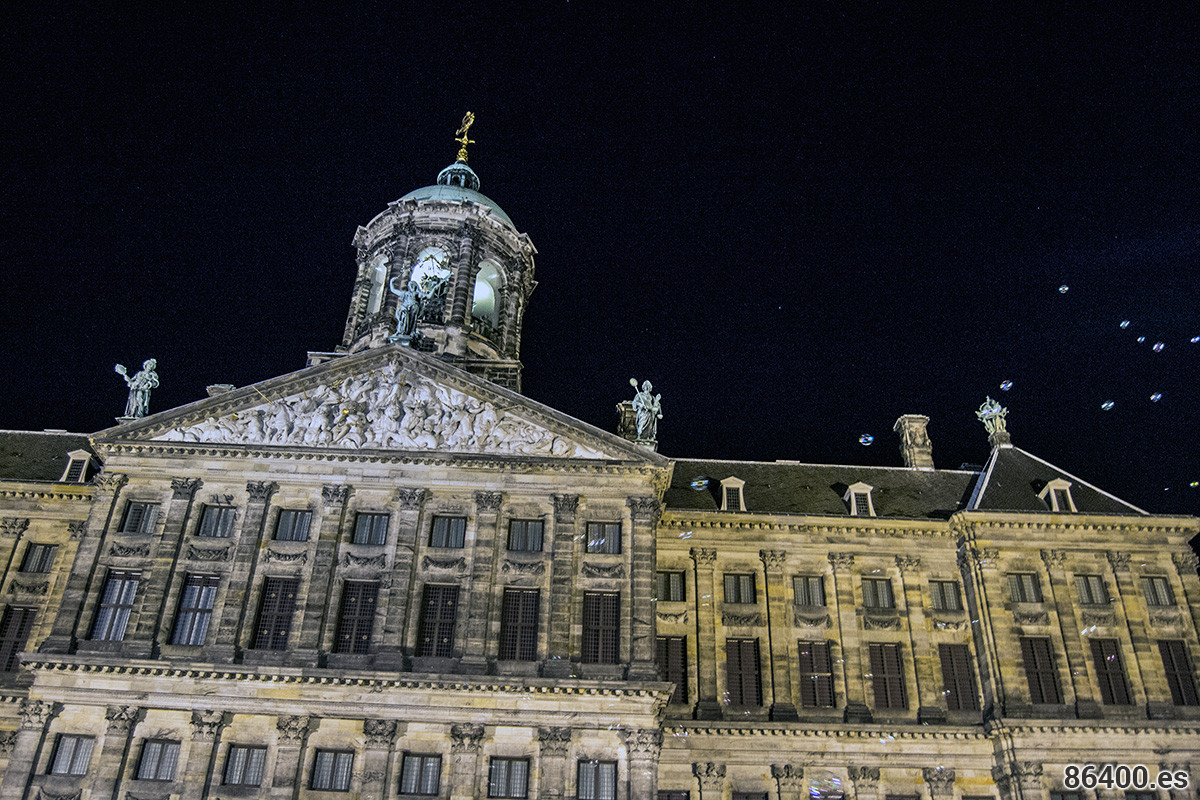 Palacio Real de la Plaza Dam - Disfrutar Amsterdam