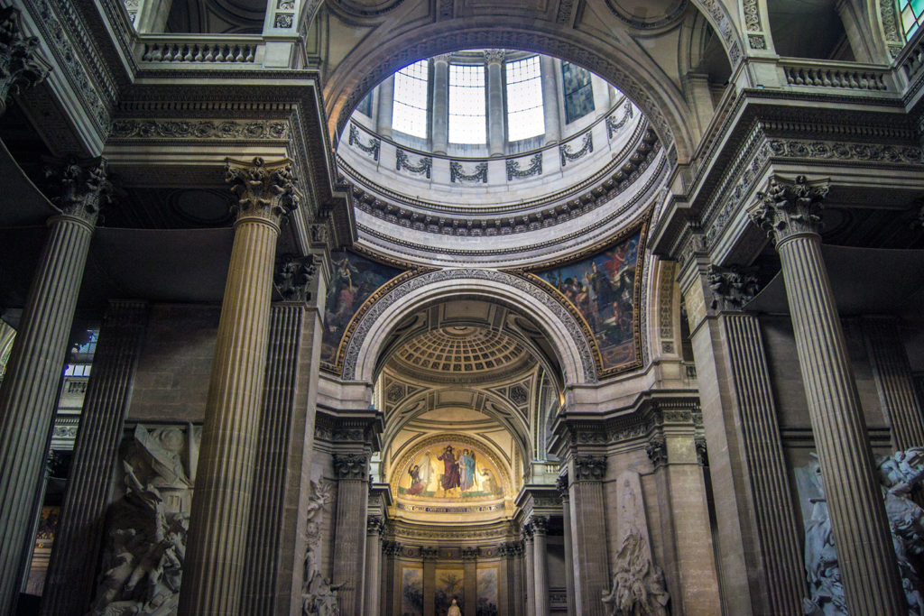 Interior del Panteón de París – París Pass de dos días